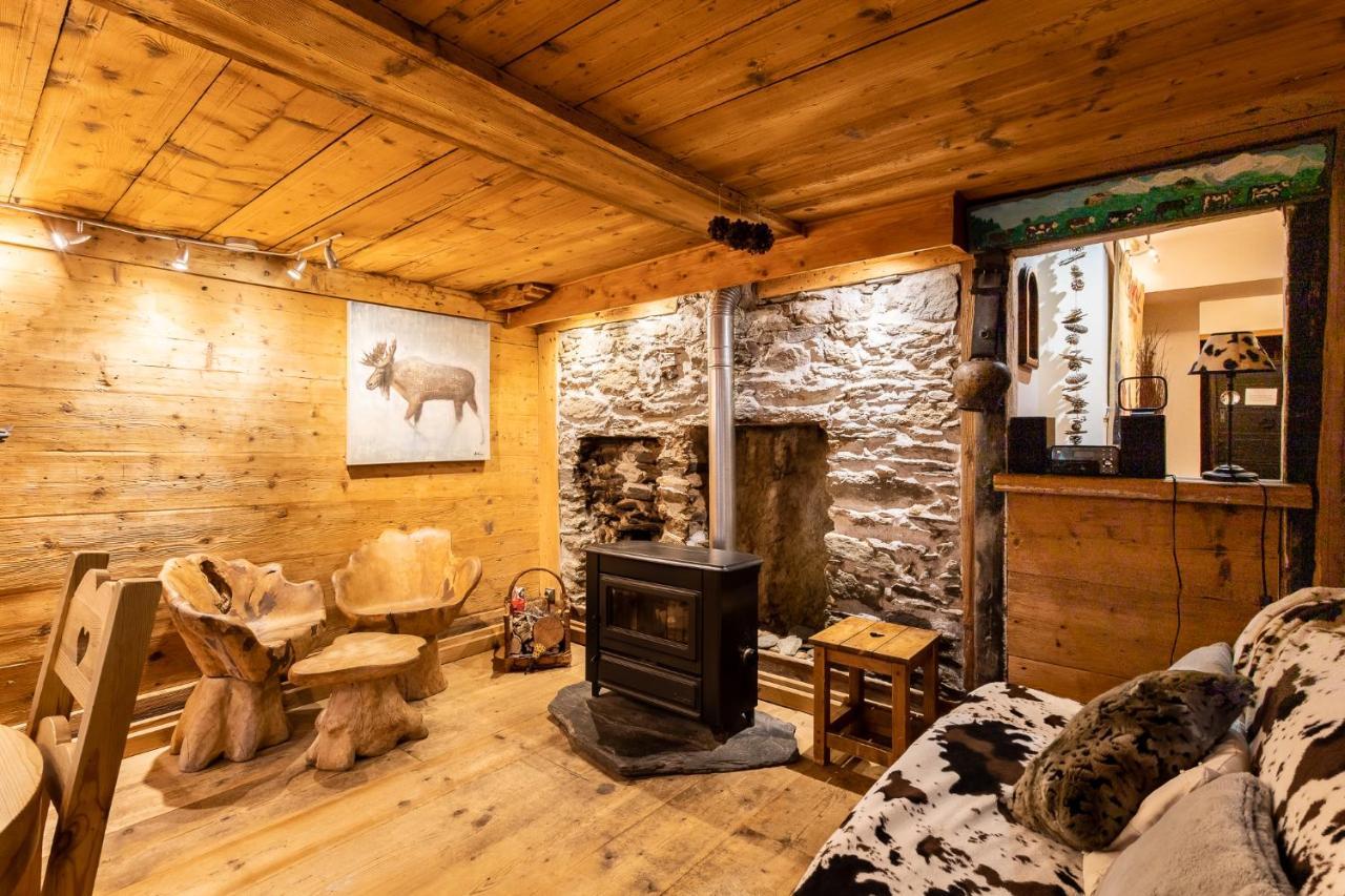 Chalet Pele - Alpes Travel - Central Chamonix - Sleeps 11 מראה חיצוני תמונה