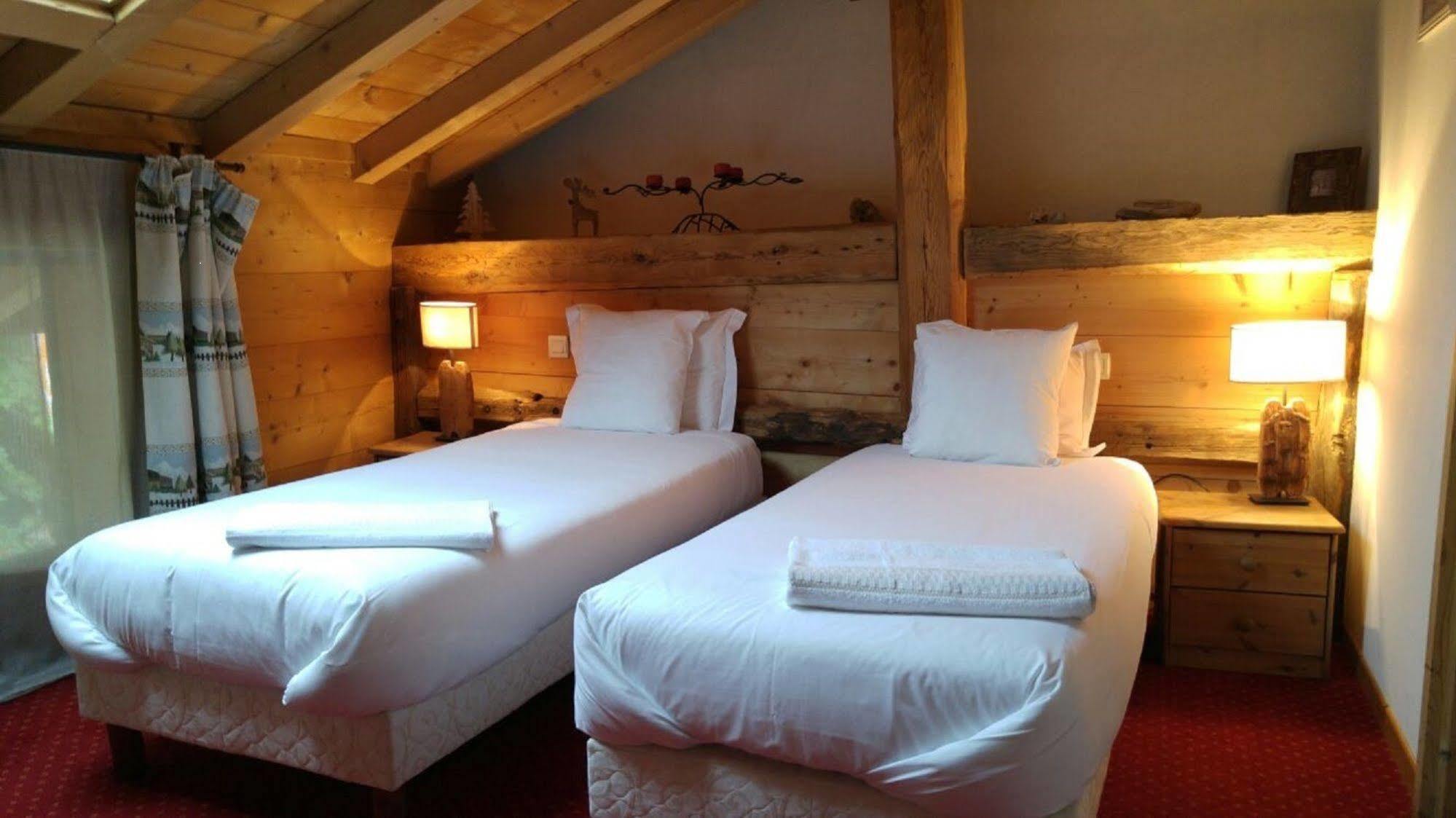 Chalet Pele - Alpes Travel - Central Chamonix - Sleeps 11 מראה חיצוני תמונה