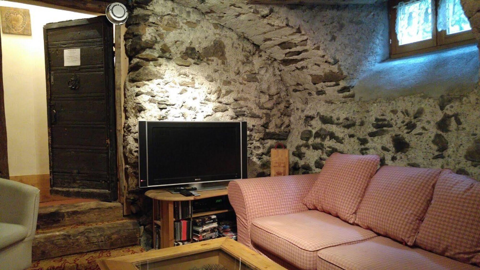 Chalet Pele - Alpes Travel - Central Chamonix - Sleeps 11 מראה חיצוני תמונה